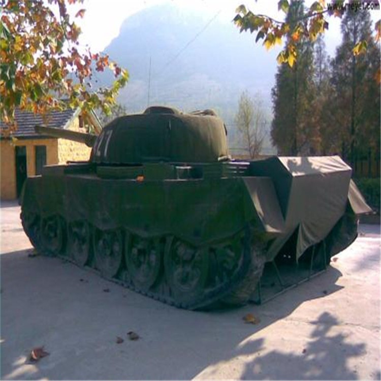 永昌大型充气坦克